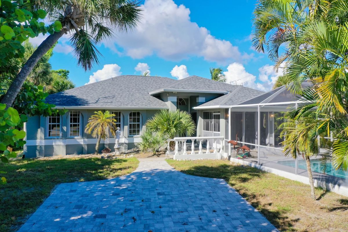 Sanibel Houses